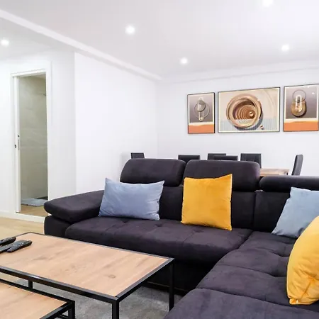 דירה Piso Muy Moderno Y Centrico גיחון